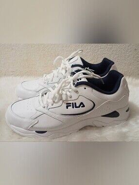 FILA Sneakers